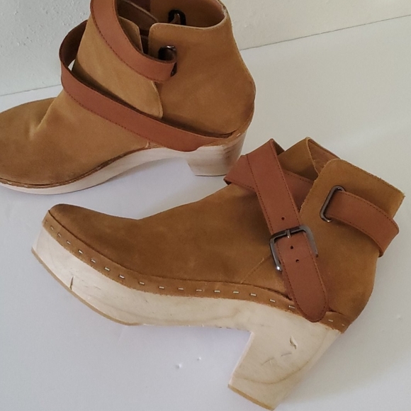 🆕️ Free People Bungalow Clog Ankle Boot - Picture 1 of 14